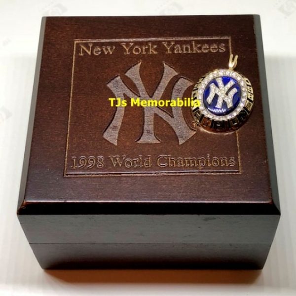 1998 NEW YORK NY YANKEES WORLD SERIES CHAMPIONSHIP RING TOP PENDANT & PRESENTATION BOX