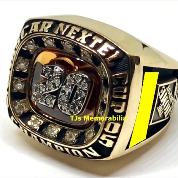 2005 NASCAR NEXTEL CUP SERIES CHAMPIONSHIP RING
