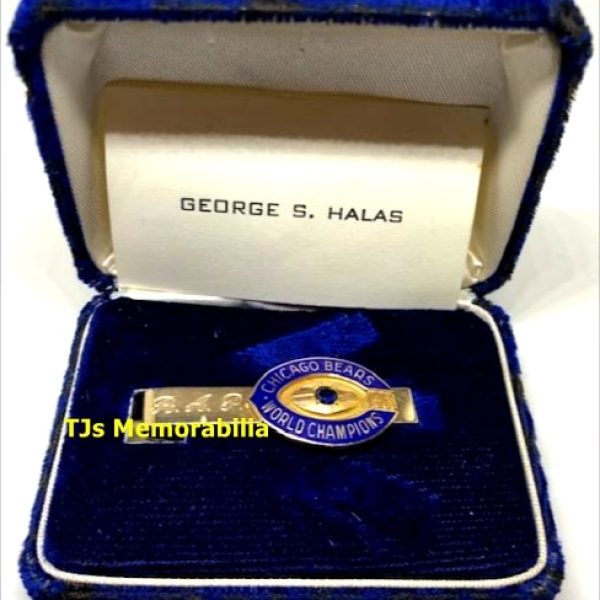 1963 CHICAGO BEARS WORLD CHAMPIONSHIP TIE CLASP NOT RING
