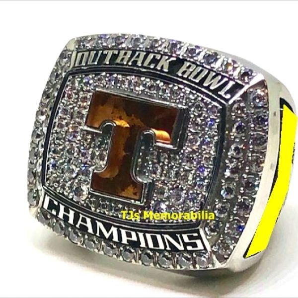 2016 TENNESSE VOLS OUTBACK BOWL CHAMPIONSHIP RING