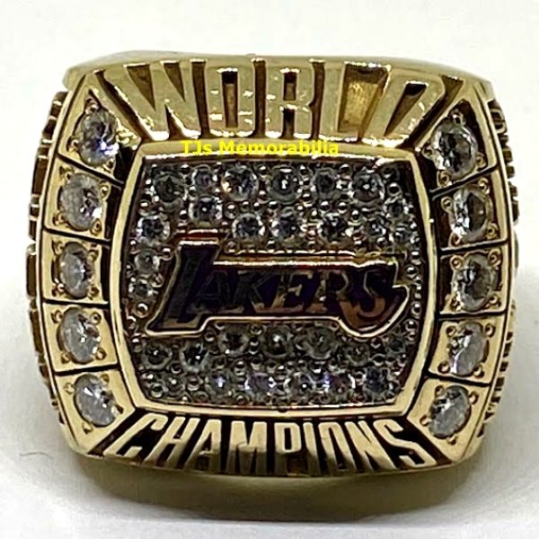 BASKETBALL CHAMPIONSHIP RING --- GOLD BODY, WITH STONES (Item #36-28)
