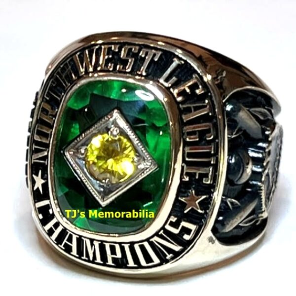 1983 MEDFORD A’S NORTHWEST LEAGUE CHAMPIONSHIP RING